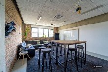 Kreativer Konfi Loftb�ro in Hafenn�he || ca. 400 m� || Tolle New-Work Konzept || klimatisiert