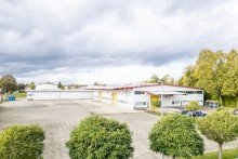Au�enansicht Greven-Reckenfeld || Lager-/Produktion mit B�ro || 21.081 m� Grundst�ck || 7.530 m�  Nutzfl�che