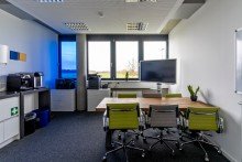 B�ro Johann-Krane-Weg || 563 m� B�ro || Staffelgeschoss mit Skylounge || moderne B�rofl�chen || ab sofort