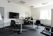 B�ro Coerm�hle || 713 m� Produktion-, Service-, B�rofl�chen || Frei ab sofort