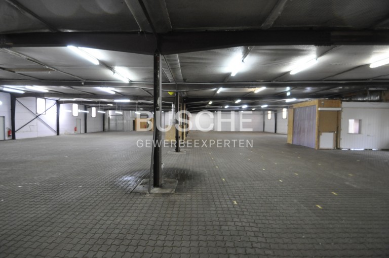Innenansicht Rahden Halle / Lager / Produktion Rahden || 1.200 m� Kalthallen || Rampe || Frei nach Vereinbarung