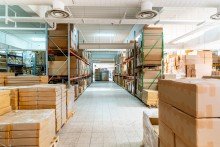 Erdgeschoss Wulfener Markt || 10.696 m� Gewerbefl�che || teilbar || frei nach Vereinbarung