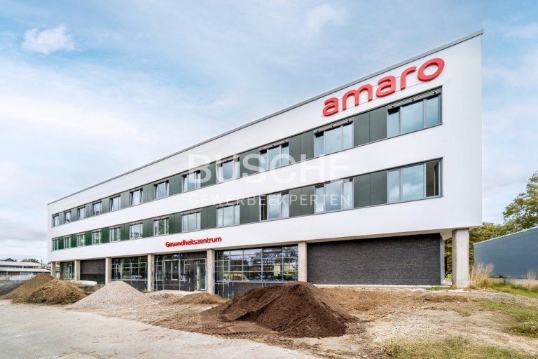 R�ckansicht Haltern am See B�ro / Praxis AMARO Gesundheitszentrum | Individuell und charismatisch | Erstbezug nach Komplettsanierung