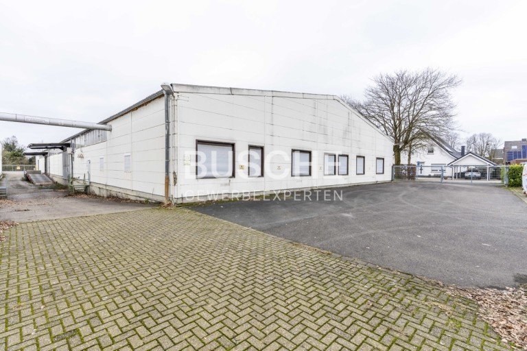 Au�enansicht Bocholt Halle / Lager / Produktion Bocholt-Mussum || 1.524,23 m� Hallenfl�che || zzgl. 475,77 m� B�rofl�che || frei ab sofort
