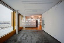 B�ro Winkelhausenstra�e || ca. 432 m� B�roeinheit || Exklusiver Zugang in der Etage|| Mega-Ausblick