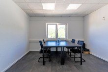 B�ro im Obergeschoss Wulfener Markt || 10.696 m� Gewerbefl�che || teilbar || frei nach Vereinbarung