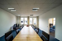 Offene Schulungsfl�che An den Loddenb�schen || 230 m� B�ro || gro�er Empfangs-/Open Space Bereich ||  4 B�ror�ume ||  Teek�che